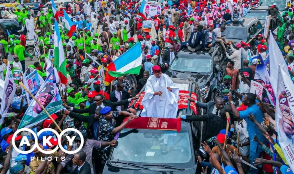 Mammoth crowd welcomes Governor Yusuf back to Kano after APC convention 1775366172144