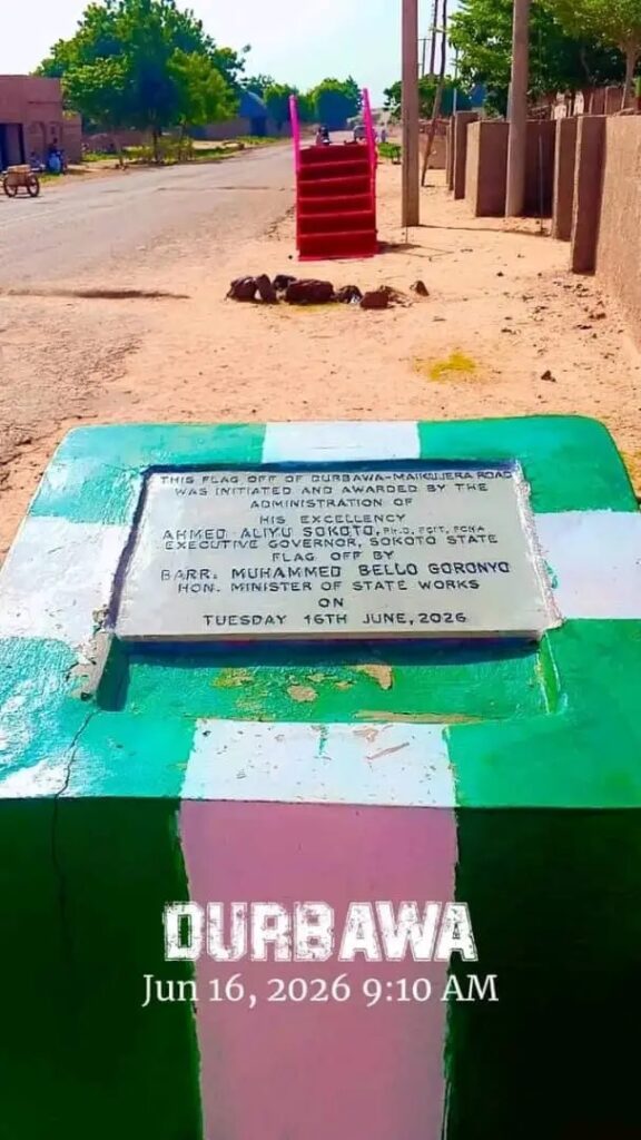 Minister Goronyo flags off N9.5bn Durbawa–Maikujira Road Project in Sokoto 23 kilometre Durbawa–Maikujira Road Project in Sokoto State
