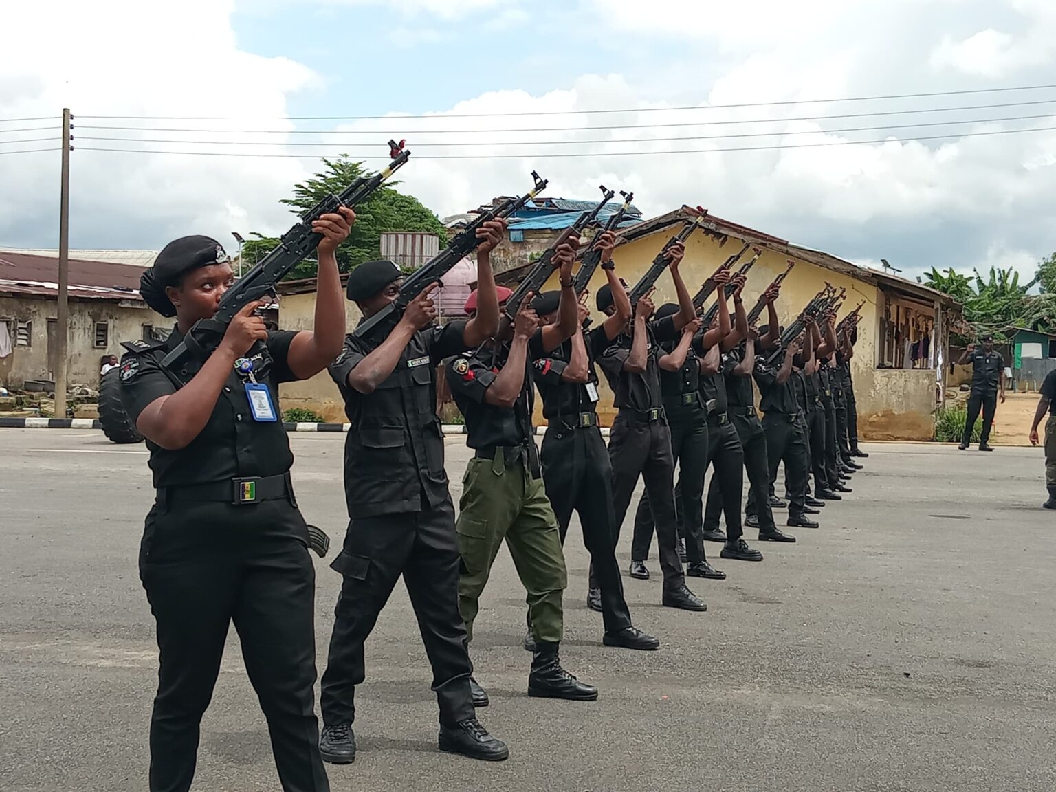 Cross River Police certify 712 officers after intensive weapons training 712 newly trained corporals and constables