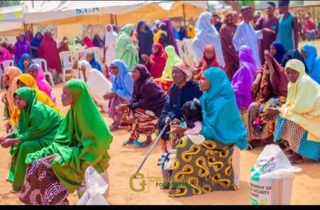 A cross section of the beneficiaries at the distri