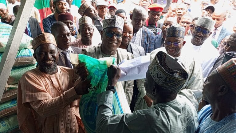 Bauchi APC guber candidate distributes 10 trucks of free fertiliser to farmers APC governorship candidate in Bauchi State, Muhammad Abdullahi Abubakar (SAN),