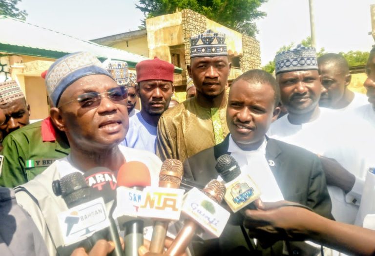 Kotu ta dage karar Shinkafi kan kalubalantar zaben fidda gwanin APC zuwa 25 ga Yuni Alhaji Sani Abdullahi Shinkafi