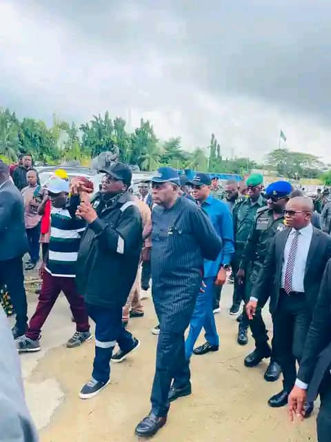 Project inspection: Governor Otu orders faster delivery despite heavy rains Cross River State Governor, Bassey Otu