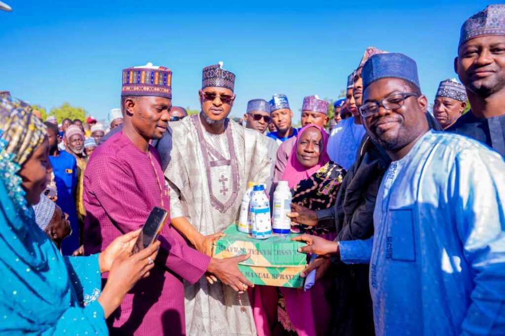 Radda distributes irrigation tools to 4,000 farmers in Katsina Gov Radda