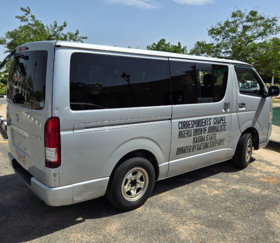 Governor Radda donates new bus to Katsina Correspondents’ Chapel Governor Dikko Umaru Radda has donated a brand new bus to the Correspondents' Chapel of the Nigeria Union of Journalists (NUJ),
