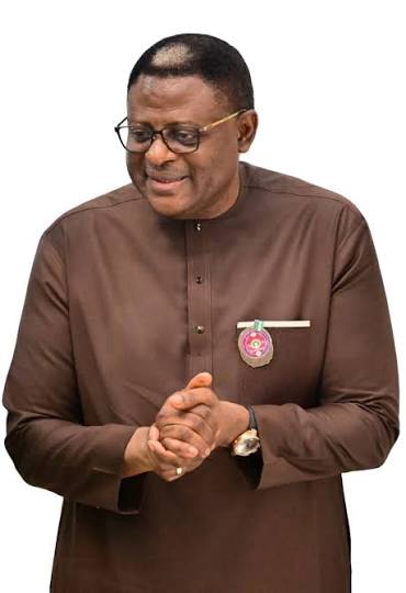 Governor Otu rolls out electric vehicles for permanent secretaries, targets green transport revolution Governor Otu of Cross River State
