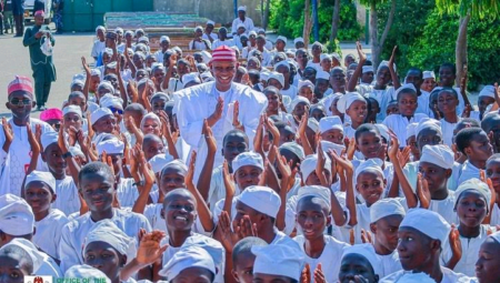 Governor Yusuf with Kano pupils