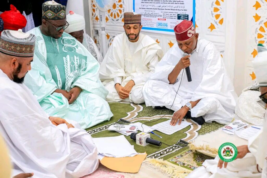 Gwamna Yusuf ya jagoranci daurin auren gata na zawarawa da ’yan mata 1,500 a Kano Gwamnan Kano Alhaji Abba Kabir Yusuf