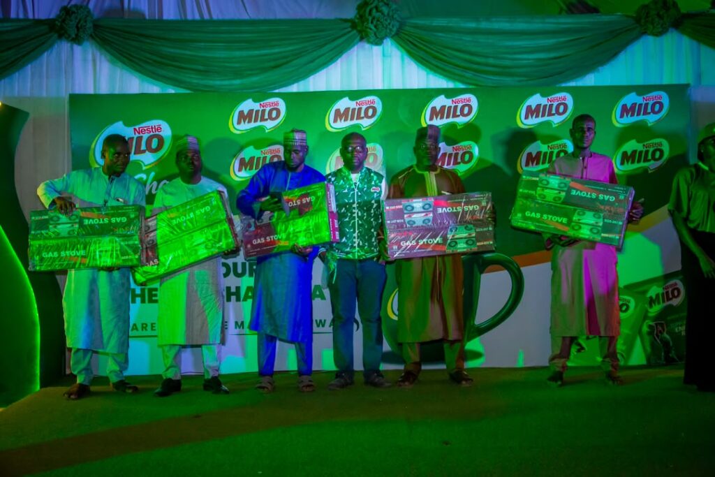 Milo ta tallafa wa masu sana’ar shayi 2,000 a Kano da Jos Nestlé Milo