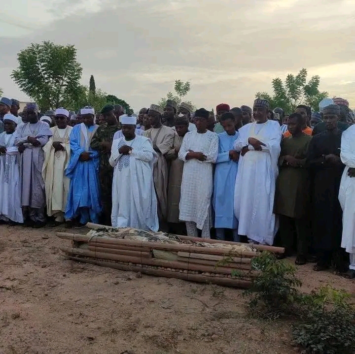Retired Major General Rabe Abubakar buried in Katsina Retired Major General Rabe Abubakar Buried in Katsina