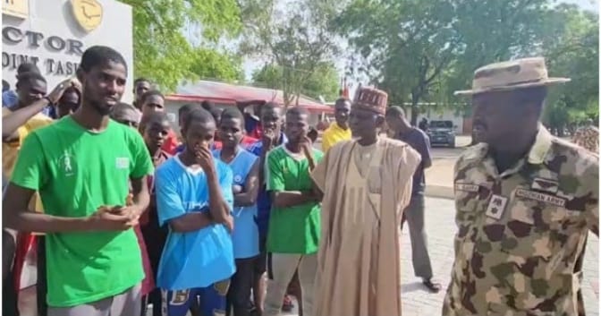 Rundunar OPHK ta dakile yunkurin sace dalibai a FGGC Monguno, ta ceto dalibai 46 Sojojin rundunar Hadin kai ta Nigeria