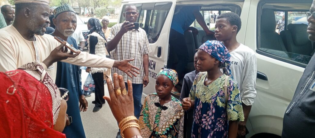 KNSG hands over 7 children from Nasarawa Home in compliance with court order Some of the children kept under the custody of Nasarawa Children's Home