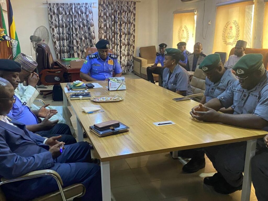 Police Zone 10 collaborates with Customs Zone B to strengthen emergency response operations The Nigeria Police Force (NPF) Zone 10 Headquarters, Sokoto and Nigeria Customs Service (NCS) Zone B